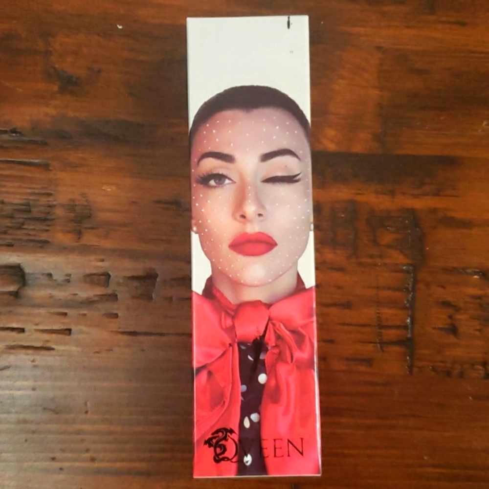 Qveen dragon due eyeliners